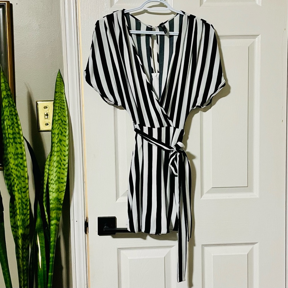 Zara Wrap Striped Romper - Picture 3 of 9